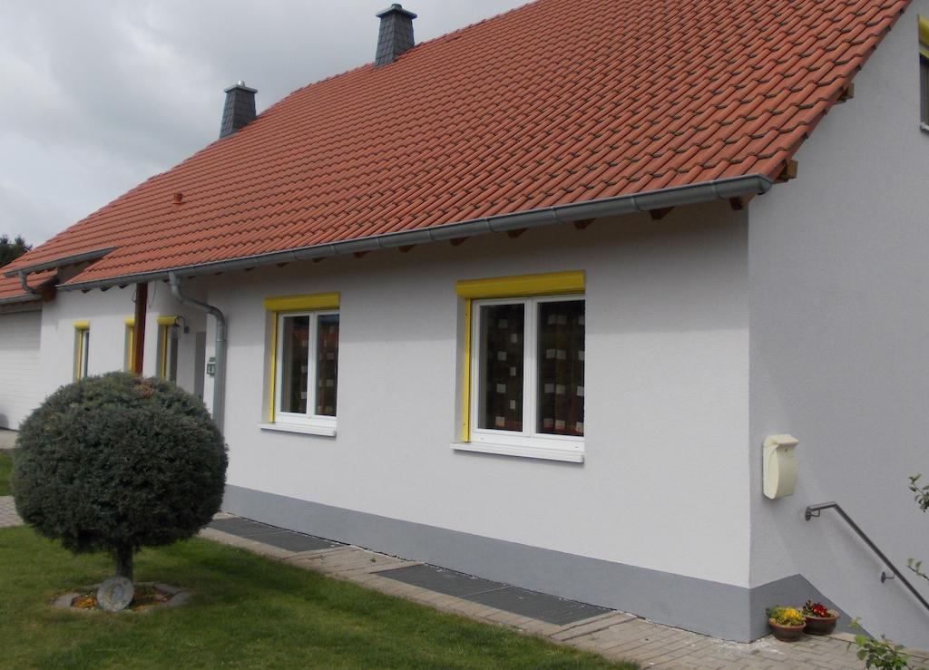 Ferienwohnung Knobloch Wahlheim Bagian luar foto